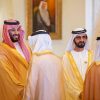 ولي العهد يلتقي الشيخ محمد بن راشد ويشرّف مأدبة الغداء التي أقيمت لسموه