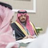 أمير الحدود الشمالية يوجه بنقل سعود العنزي بطيران الإخلاء الطبي