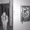 البصقة القاتلة.. القبض على صينية تبصق على مقابض أبواب جيرانها
