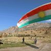مولعون بالرياضات الهوائية يحلّقون فوق جبال كردستان العراق